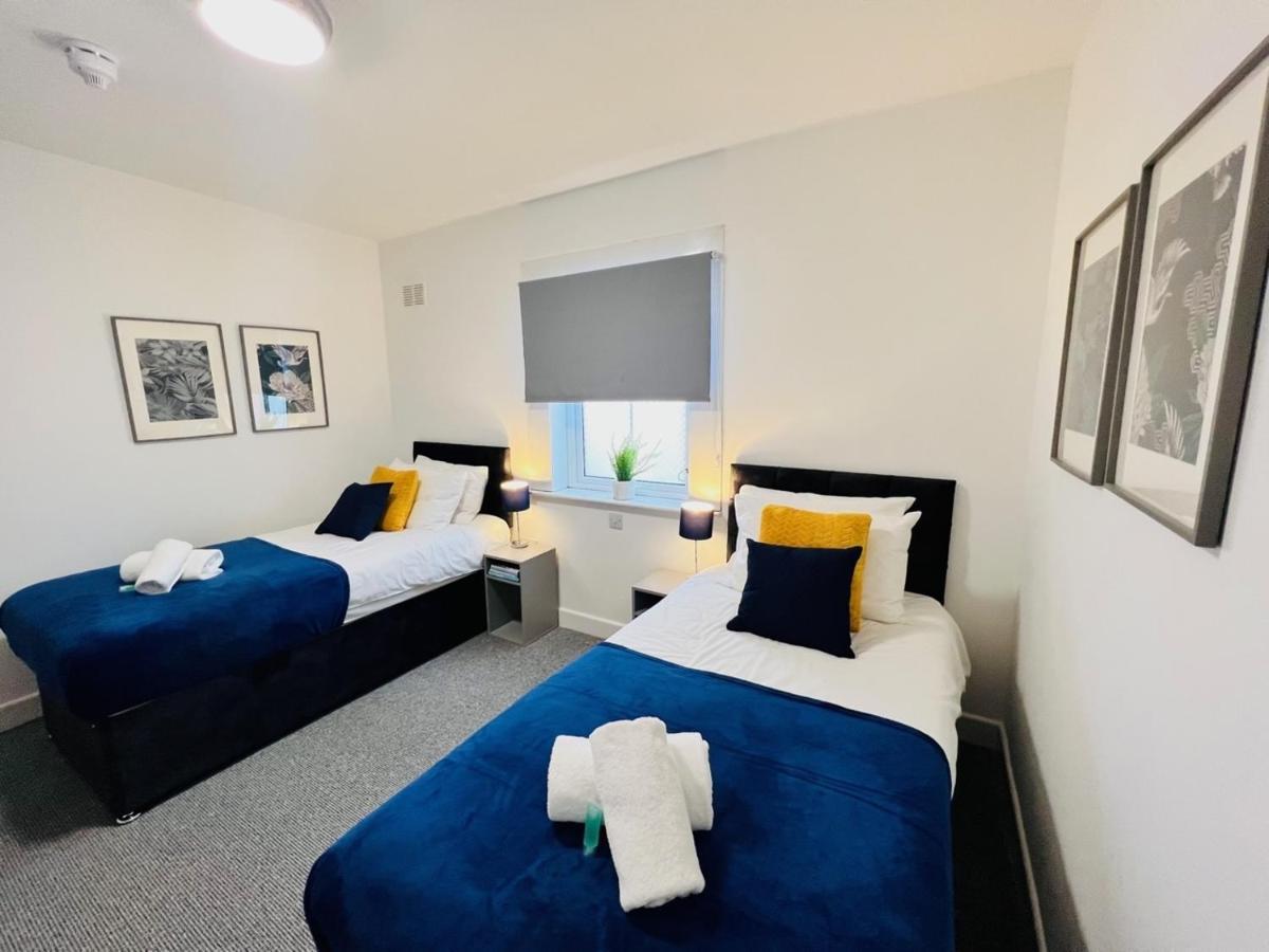 Stay - The Wellington Burton On Trent Εξωτερικό φωτογραφία