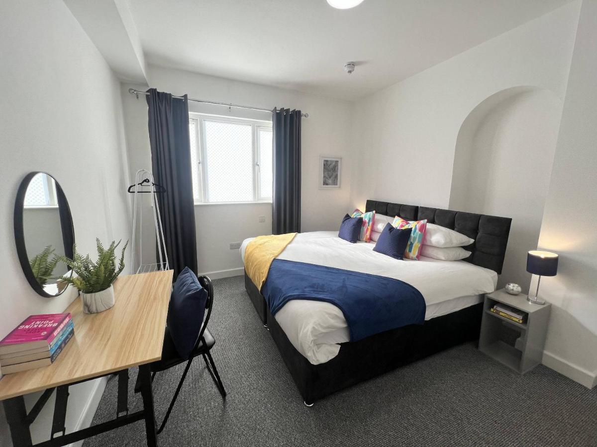 Stay - The Wellington Burton On Trent Εξωτερικό φωτογραφία